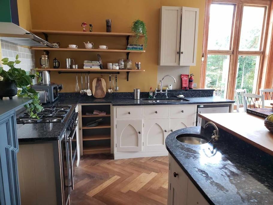 Apartment 3 Bedroom 3 Bathroom Ground Floor With Veranda *