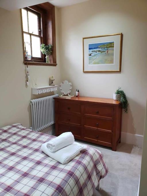 3 Bedroom 3 Bathroom Ground Floor With Veranda Apartment *